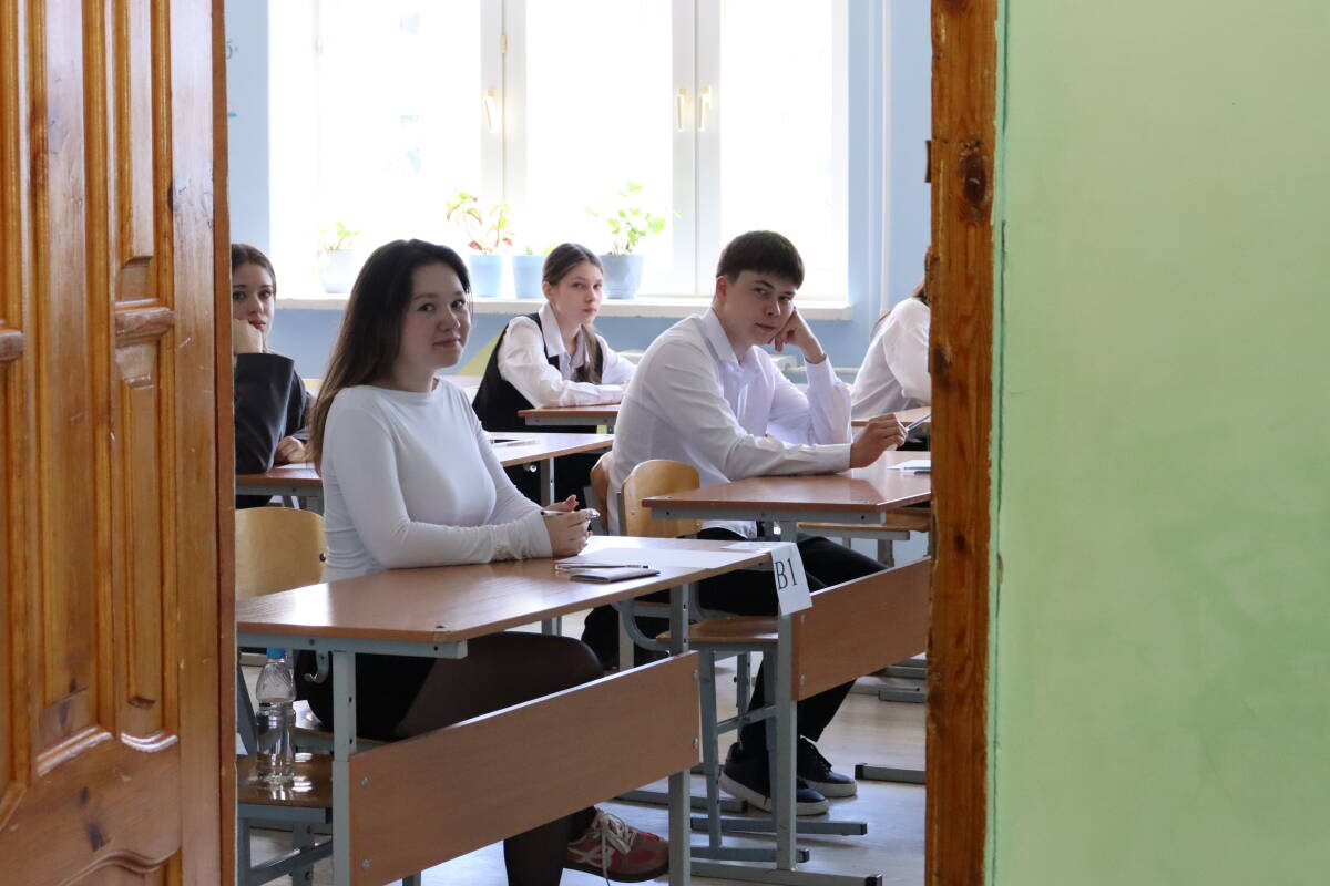 Татар теленнән имтихан тапшыручылар саны арта: «Горурлык хисләре генә кичерәбез»