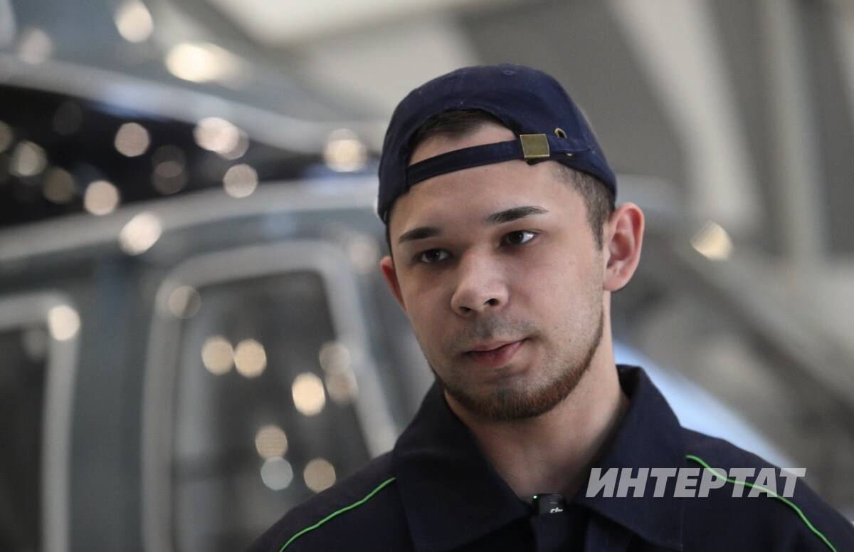 Казан вертолёт заводының яшь эшчесе Алмаз Абдуллин: «Хыялым тормышка ашты»