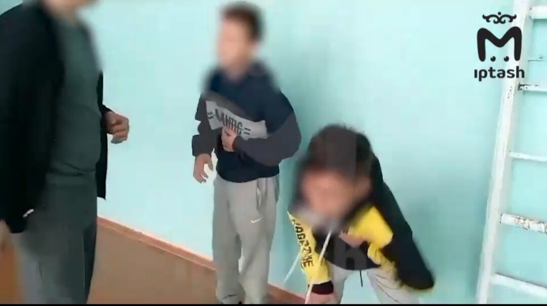 Татарстан мәктәбендә кечкенә малайларны кыйныйлар дигән видео таралды