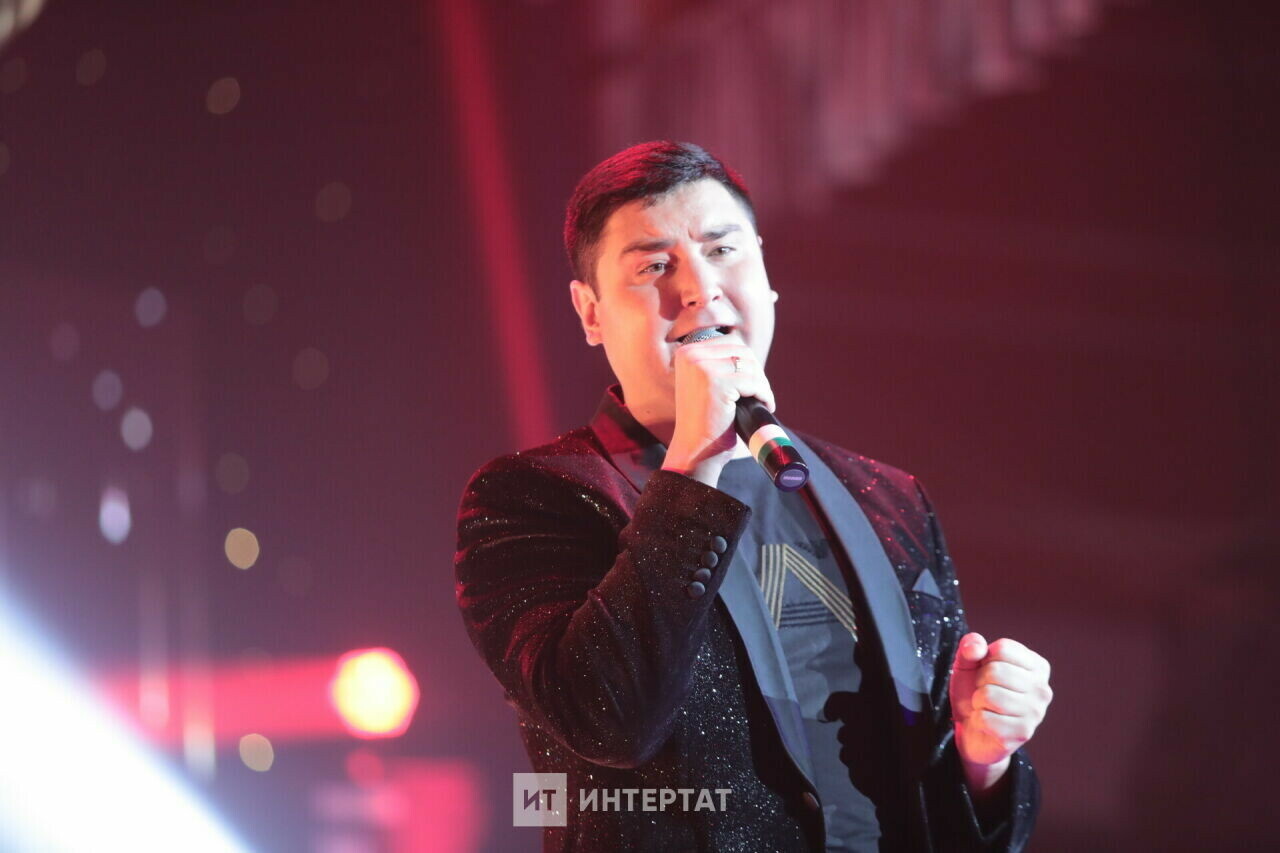 Руслан Кираметдинов концертында: «Мин сөяргә һаман сәләтле»