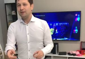 Илдар Хәкимов Яңа ел төнендә телевизор каршында Scooter белән «балык сатып алган»