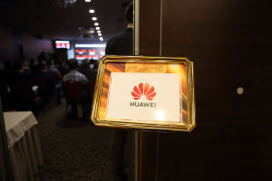 «Цифрлаштыру — тизлек сүзенең синонимы»: Huawei «Казан Экспо»га ничек ярдәм итә?