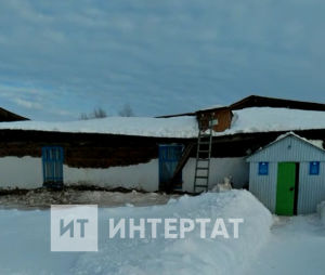 Арча районы Сөрде авылы мәктәбенең түбәсе ишелгән - видео