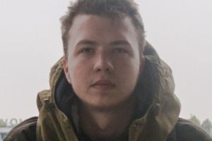 Белоруссиядә оппозицион Nexta каналы блогеры Роман Протасевич кулга алынган