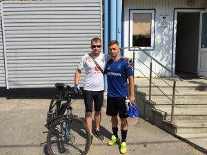 Самара блогеры Казанга футбол матчына велосипедта килергә чыккан