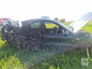 Татарстандагы коточкыч авариядә машина яньчелеп беткән, йөртүчесе үлгән