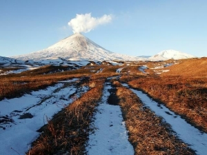 Камчаткада 6 альпинист вулканга менгәндә биектән егылып төшеп үлгән