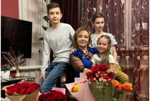 «Мин – президент нәнәсе»: Зифа Нагаева шатлыгы белән уртаклаша