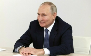 Владимир Путин юристлар турында мәзәк сөйләде