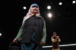 Кариев театрында «Матурлык»: матур түгел спектаклегез