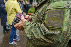 Зеленскийның, Россиядә июньдә яңа мобилизация була, дигән сүзләрен Кремльдә кире кактылар