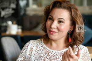 Зөлфия Вәлиева 1 метрлы кабак үстергән