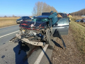 Түбән Камада BMW катнашында юл һәлакәтендә дүрт кеше имгәнгән