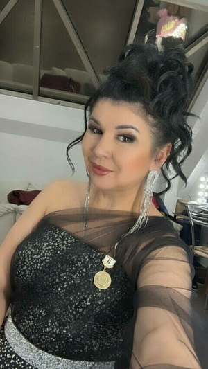 Зәмирә Рәҗәпова яңа җырын тәкъдим итте: «Күрештер син безне»