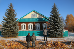 Хатыным үлде, ике балам ятим