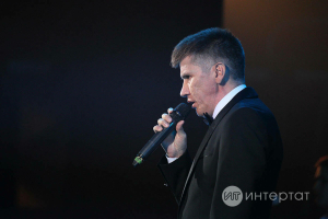 Дәниф Шәрәфетдинов белән эксклюзив: Иҗат, мәхәббәт, гаилә, сынаулар һәм җырчылар турында