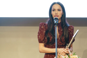 Алинә Заһитова Евгения Медведева белән дуслашуы турында: «Беренче адым ясау авыр»