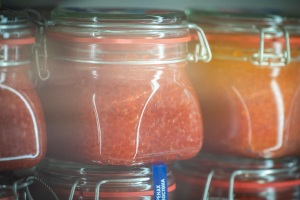 Составында нинди консервант булган кызыл уылдыкны алмаска?