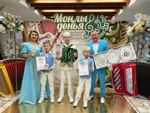 Илназ Баһның «Бәхетдин» ансамбле зур бүләккә лаек булган