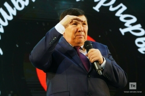 Гамил Әсхәдулла ике никахыннан туган балалары турында сөйләде