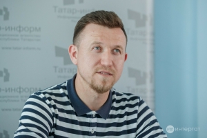 «Сак булыгыз!» Ренат Галиәскәр исеменнән ясалма интеллект ярдәмендә акча сорыйлар