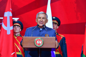 Рөстәм Миңнеханов: Илебездә иң олы бәйрәм – Бөек Ватан сугышында Җиңү көне белән котлыйм