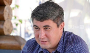 Айрат Ильясов: «Ә сез минем белән аралашу өчен эчүегезне ташларга әзерме, дип сорыйм»