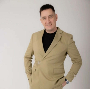 Ризат Рамазанов: «Биюче егетләр табу кыен, яшьләрнең гастрольләргә чыгып эшлисе килми»