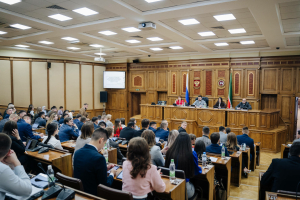 Яшьләр парламенты «Туган тел»не «Россия Федерациясе халкы теле»нә үзгәртүгә каршы