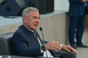Рөстәм Миңнеханов: «Тормышта төп имтихан – дөрес өйләнү, калганын төзәтеп була»
