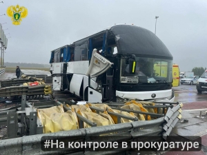Тула өлкәсендә автобус түләү пунктына бәрелгән, имгәнүчеләр саны утыздан артты