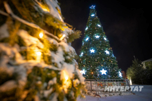 Яңа ел кичендә таныштык