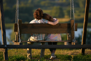 Татарстан ЗАГСы үз парын эзләүчеләргә офлайнда тиз очрашулар оештырырга тәкъдим итте