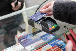 Сентябрьдән банклар акча күчерү өчен бердәм QR-код куллана башлаячак