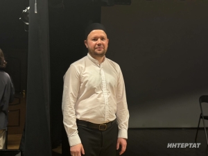 «Тыштан салкын – эчтән ялкын»: шагыйрь Булат Ибраһим дусларын иҗади кичәгә җыйды