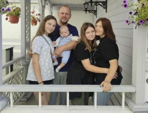 «Бирешергә ярамый»: Янгында ирен һәм кызын югалткан хатын-кыз тарихы