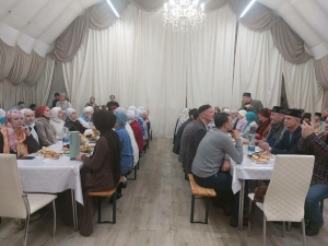 «Ярдәм» мәчете көн саен ифтарда 2 меңнән артык кешене ашата