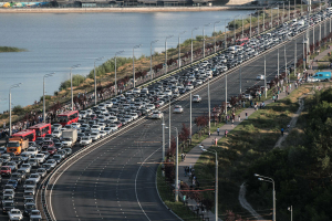 Автоэксперт: «Тән температурасы югары булса, машина белән идарә итәргә ярамый»