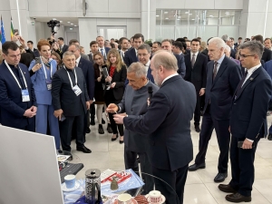 Казанда Россия венчур форумы: «Технологик лидерлык системалы эштән тора»