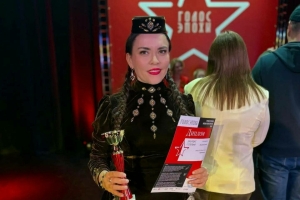 Гөлназ Закирова, татарча җырлап, Мәскәүдә җиңү яулаган