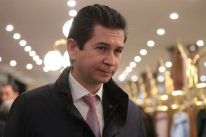 Фәрид Абдулганиев: «Җиң сызганып эшкә керешик!»