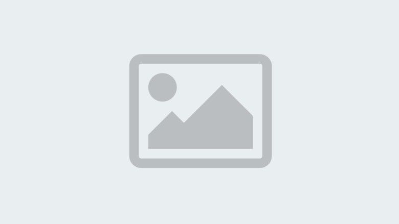 Әнисе үлеп ятим калган нәни кызны мәктәп яныннан урлап киткәннәр