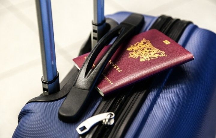 Чит илгә ялга барганда үзең белән Россия паспортын алыргамы?