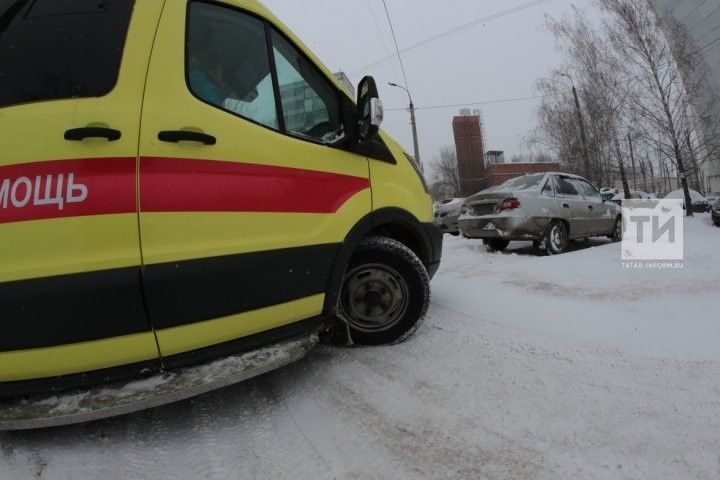 Сәер үлем: Башкалага чыршы бәйрәменә килгән укучы кыз вафат булган