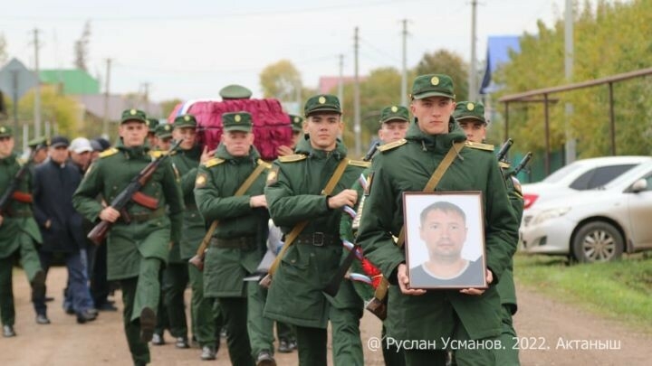 Хәрби операциядә һәлак булган солдат әтисе: «Балаларымны авылдагыча тәрбияләдем»