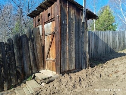 «Авырлы икәнен ире дә белмәде». Әни кеше яңа туган баласын бәдрәф чокырында батырып үтерә