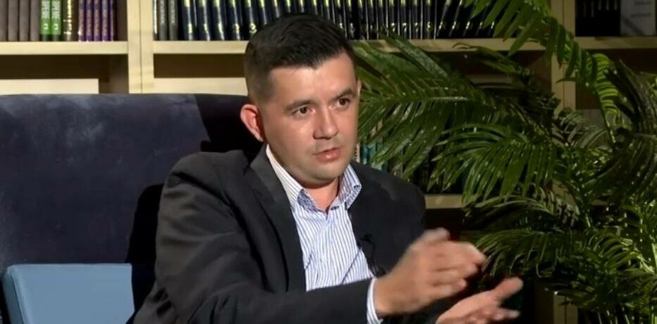 Композитор Риваль Хисмәтуллин: «Җырлый алмаганнар артты, һәм алар гел алга ыргыла»