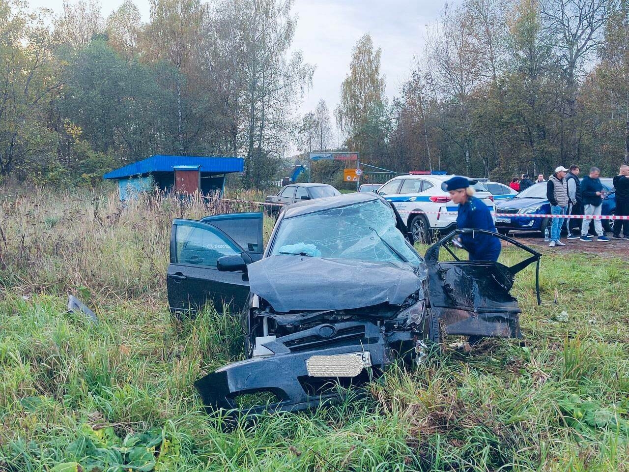 «2 бала ятим». Үсмерләр утырган машина белән авариядә әтисе, әнисе үлә, абыйлары имгәнә