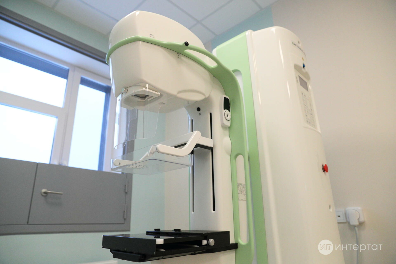 Күкрәкне үзлектән тикшерү: уйдырмамы әллә саклану чарасымы?