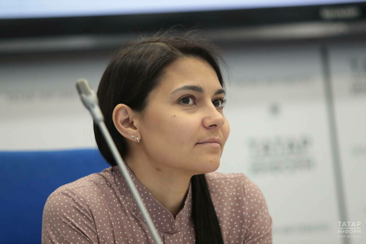 Алия Заһидуллина Казан башкарма комитетында Мәдәният идарәсе җитәкчесе булды